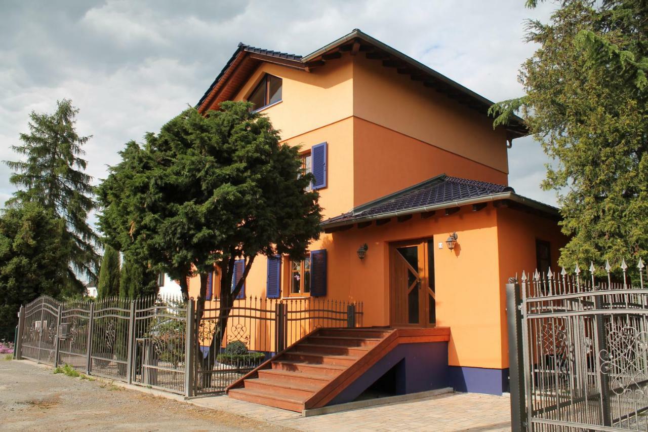 Seaside Villa Leipzig Bagian luar foto